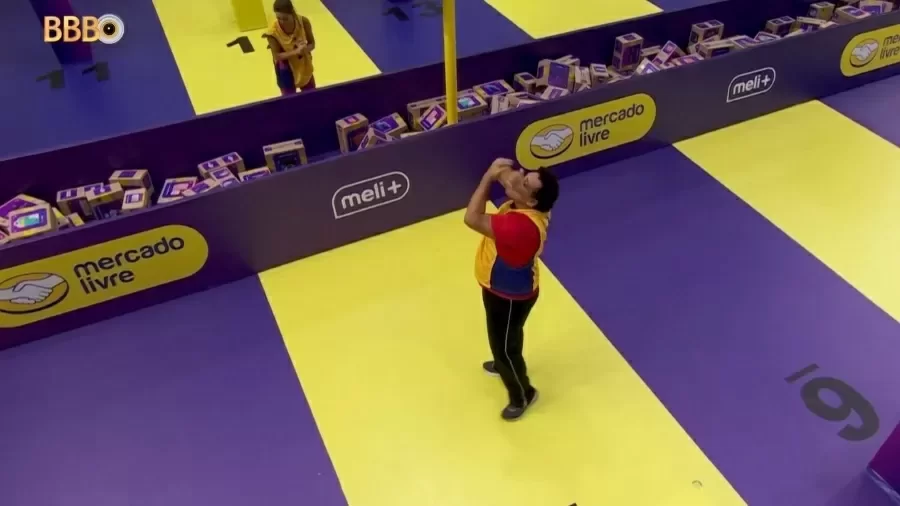 Lucas Henrique Conquista a Liderança Após Maratona de Resistência no BBB 24 Lucas Henrique Conquista a Liderança Após Maratona de Resistência no BBB 24